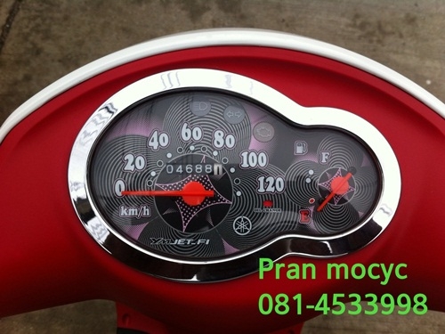 ขาย yamaha fiore สีขาวเเดงดำ ปี2556