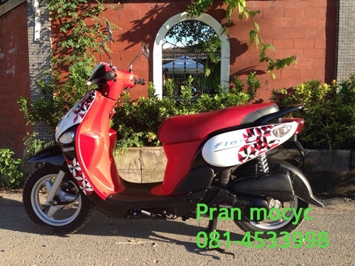 ขาย yamaha fiore สีขาวเเดงดำ ปี2556