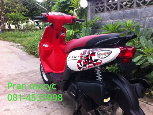 ขาย yamaha fiore สีขาวเเดงดำ ปี2556