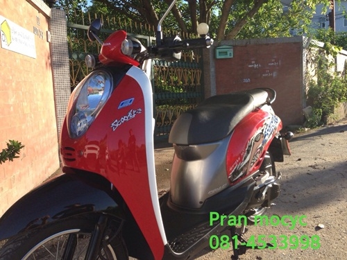 ขาย honda scoopy-i สีเเดงดำ ปี2555