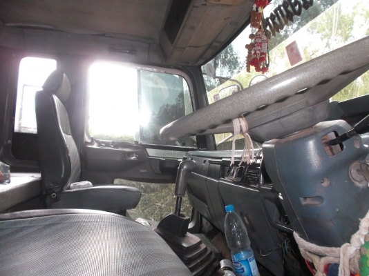 ขายด่วนรถสิบล้อFL1761เพลาไมดรั้มเครือง185แรงม้า