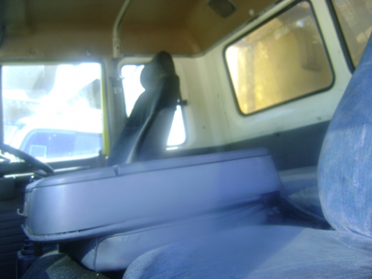 ขายรถ 10 ล้อกะบะยาว 8 เมตร รุ่น FR 6088 เครื่องดี คัชชีสวย สภาพพร้อมใช้งาน หัวยกไฟฟ้า กระจกไฟฟ้า