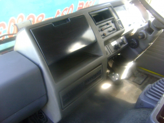 ขายรถ 10 ล้อกะบะยาว 8 เมตร รุ่น FR 6088 เครื่องดี คัชชีสวย สภาพพร้อมใช้งาน หัวยกไฟฟ้า กระจกไฟฟ้า