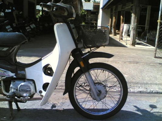 ขายดรีมคุรุสภาทะเบียนพร้อมโอนรถปี 33 ภาษีขาดยังไม่ถึง 3 ปี เครื่องพอใช้อะไหร่เดิมเกือบครบ ขาย 9500 บาท