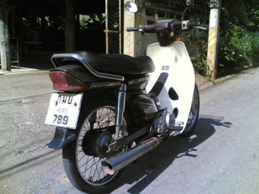 ขายดรีมคุรุสภาทะเบียนพร้อมโอนรถปี 33 ภาษีขาดยังไม่ถึง 3 ปี เครื่องพอใช้อะไหร่เดิมเกือบครบ ขาย 9500 บาท