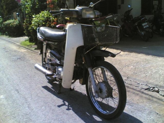 ขายดรีมคุรุสภาทะเบียนพร้อมโอนรถปี 33 ภาษีขาดยังไม่ถึง 3 ปี เครื่องพอใช้อะไหร่เดิมเกือบครบ ขาย 9500 บาท