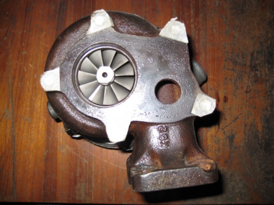 ขายเทอร์โบ z18 อัฟใบหน้า t04 โข่ง garrett โข่ง48