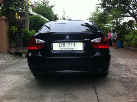 ขาย BMW320i E90 ปี2005 สภาพสวยมาก ต่อรองได้ครับ ขาย BMW320i E90 ปี2005 สภาพสวยมาก ต่อรองได้ครับ