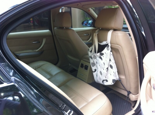 ขาย BMW320i E90 ปี2005 สภาพสวยมาก ต่อรองได้ครับ ขาย BMW320i E90 ปี2005 สภาพสวยมาก ต่อรองได้ครับ