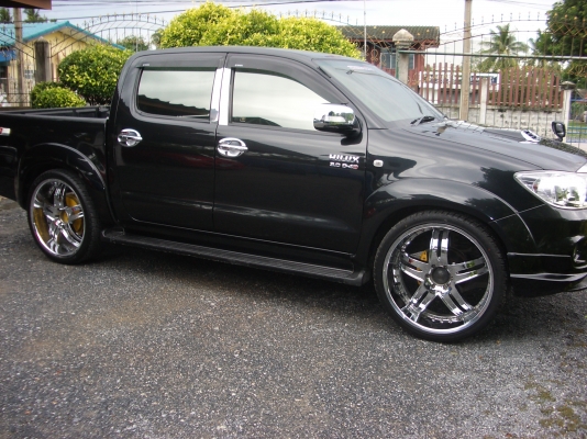 ****** ขายล้อแม็ก ขอบ 24" พร้อมยาง ******