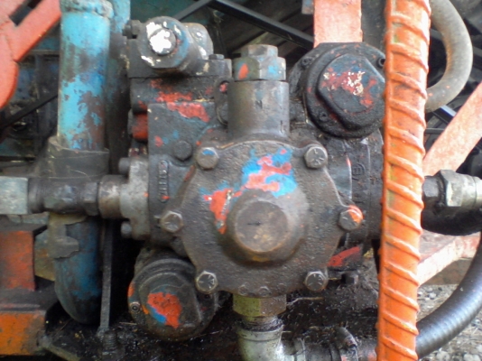 รถเกี่ยวข้าวบางไทร กำไรทอง (อุ้ม) ราคาต่อรองได้ครับ