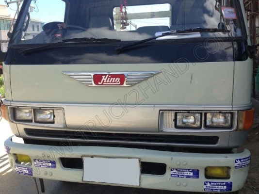 รถบรรทุก 6 ล้อ ยี่ห้อ HINO รุ่น FC2WHLA 120 แรงม้า