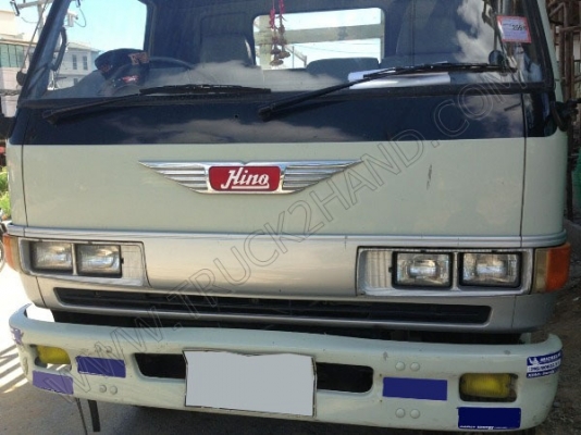 รถบรรทุก 6 ล้อ ยี่ห้อ HINO รุ่น FC2WHLA 120 แรงม้า