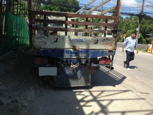 รถบรรทุก 6 ล้อ ยี่ห้อ HINO รุ่น FC2WHLA 120 แรงม้า