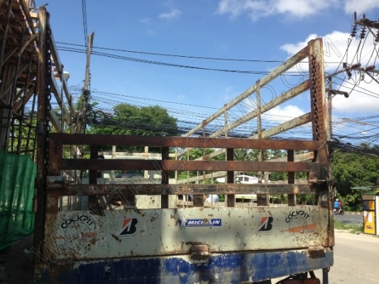 รถบรรทุก 6 ล้อ ยี่ห้อ HINO รุ่น FC2WHLA 120 แรงม้า