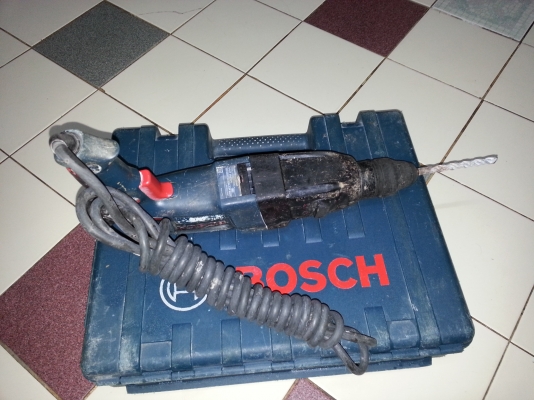 ขายสว่านโรตารี่3ระบบยี่ห้อBOSCHของแท้พร้อมใช้งาน