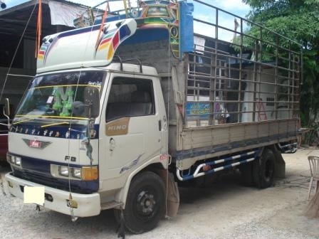 ขาย HINO 6 ล้อ FB เครื่อง 120 แรงม้า กระบะคาร์โก้ ยาว 5 เมตร