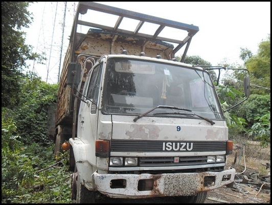 สิบล้อร๊อคกี้ 175 2เพลาดั้ม สภาพดี สวยๆ