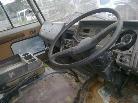 ขายฮีโน่ 227 10ล้อ 2เพลา ดั๊มจำนวน2คันขายคันละ ราคา900,000บาท เจ้าของขายเองราคาต่อรองได้