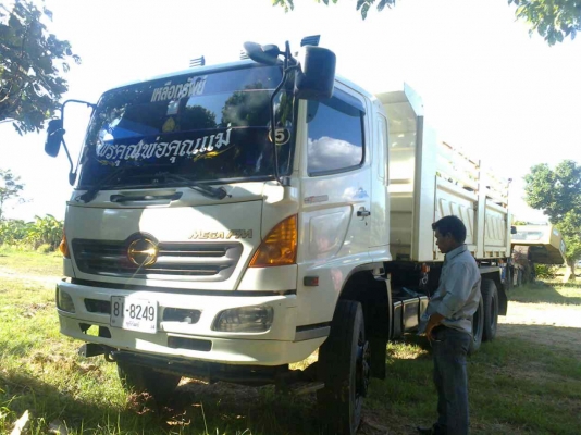 ขายฮีโน่ 227 10ล้อ 2เพลา ดั๊มจำนวน2คันขายคันละ ราคา900,000บาท เจ้าของขายเองราคาต่อรองได้