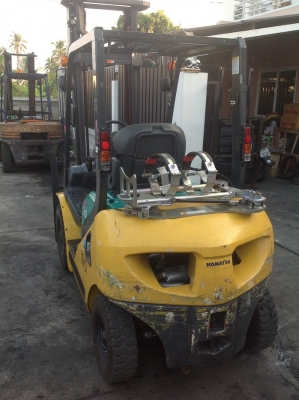 ขาย ฟอล์คลิฟต์ 2.0 ตัน KOMATSU FG20T-16 รถปี 2009 เสา 4 เมตร เกียร์ AUTO ขาย ฟอล์คลิฟต์ 2.0 ตัน KOMATSU FG20T-16 รถปี 2009 เสา 4 เมตร เกียร์ AUTO