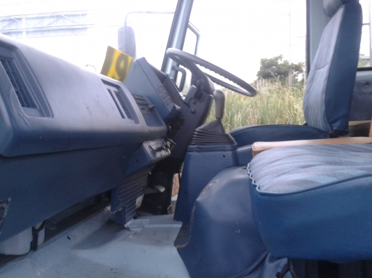 ขาย 6 ล้อ Isuzu เครื่อง 6BD1 ขนาด 165 Hp แน่นๆ โทร 088-4501277 ขาย 6 ล้อ Isuzu เครื่อง 6BD1 ขนาด 165 Hp แน่นๆ โทร 088-4501277