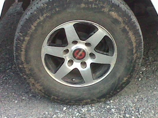 ขายรถตู้บัสดี้สวยพร้อมใช้้้ เครื่อง 2500ซีซี 90 แรง ขายรถตู้บัสดี้สวยพร้อมใช้้้ เครื่อง 2500ซีซี 90 แรง