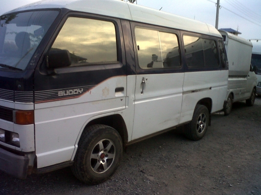 ขายรถตู้บัสดี้สวยพร้อมใช้้้ เครื่อง 2500ซีซี 90 แรง ขายรถตู้บัสดี้สวยพร้อมใช้้้ เครื่อง 2500ซีซี 90 แรง