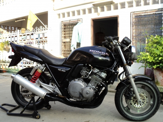 วุฒินนบุรี// ด่วนคับ CB400sf สวยเดิมสีเดิมญี่ปุ่นคับเครื่องดีแน่นๆมีอินวอย