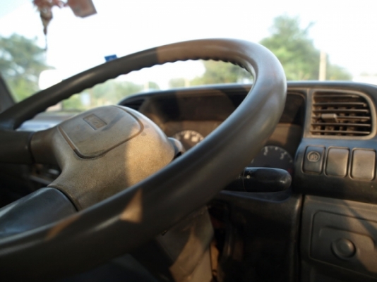 ขาย 6ล้อน้ำมัน อีสุ 840,000 ยาว 5 เมตร