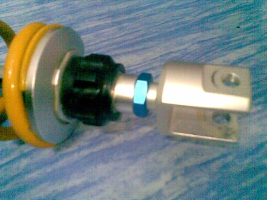 ขายโช๊คแก็สมอไซค์ 600 บาท