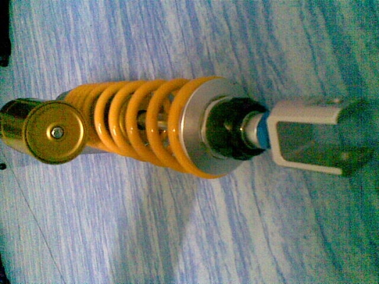 ขายโช๊คแก็สมอไซค์ 600 บาท