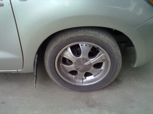 ต้องการขายล้อ Max 5 รู ขอบ 17 215/55 ของ TOYOTA 4 วง พร้อมยาง ต้องการขายล้อ Max 5 รู ขอบ 17 215/55 ของ TOYOTA 4 วง พร้อมยาง