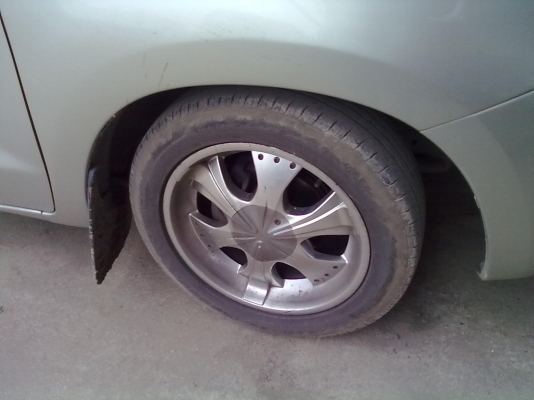 ต้องการขายล้อ Max 5 รู ขอบ 17 215/55 ของ TOYOTA 4 วง พร้อมยาง ต้องการขายล้อ Max 5 รู ขอบ 17 215/55 ของ TOYOTA 4 วง พร้อมยาง