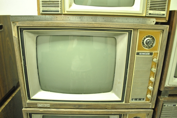 ขาย TV โบราณเก่า คลาสสิค  เอาไว้ตกแต่งบ้าน ร้าน ครับ