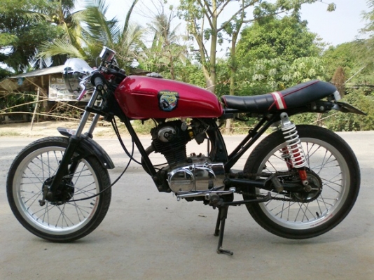 อ๊อด Classic Bike//GL100 แต่งคาเฟ่ หาแลก ชาลีสภาพพอๆกัน