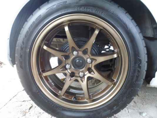 ขายCE28กว้าง6.5,ET40+ยางNITTO555 spec195/55/15