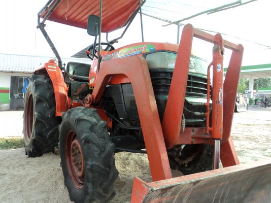 ขายรถไถโคโบต้า34แรงสภาพสวย ลดราคาเหลือ 253000 บาทครับ ต่อรองได้ครับ