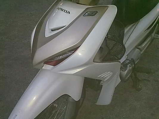 WAVE110i-ATปี53มือแรกสตาร์ทมือ พรบ ภาษีขาดปีหน้า เดิมๆ ราคา 17,900บาท089-681-5071อ้วน