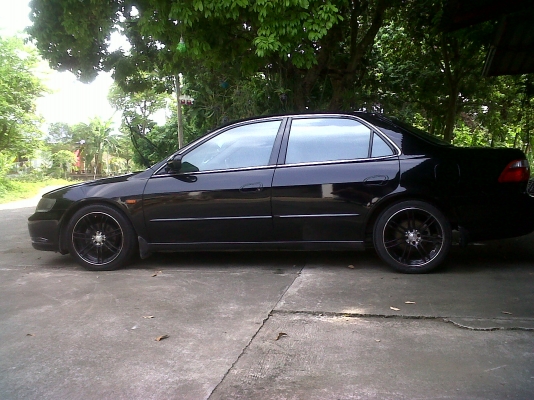 ขาย HONDA ACCORD VTi-e 2.3 AT Lev ปี 2000 สีดำ ขายได้ขายเลย