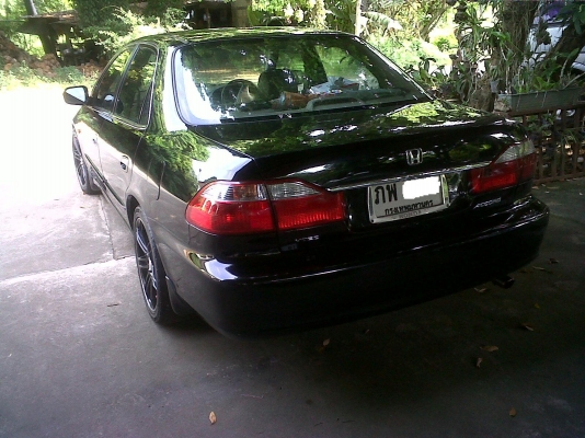 ขาย HONDA ACCORD VTi-e 2.3 AT Lev ปี 2000 สีดำ ขายได้ขายเลย