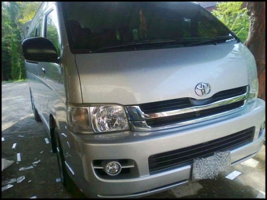 รถตู้ โตโยต้า จดทะเบียนปลายปี 2008 สภาพเริ่ด ไม่ค่อยได้ขับ