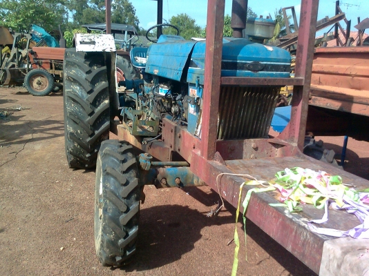 ขายรถไถฟอร์ด6610 ราคา 280000 ขายรถไถฟอร์ด6610 ราคา 280000