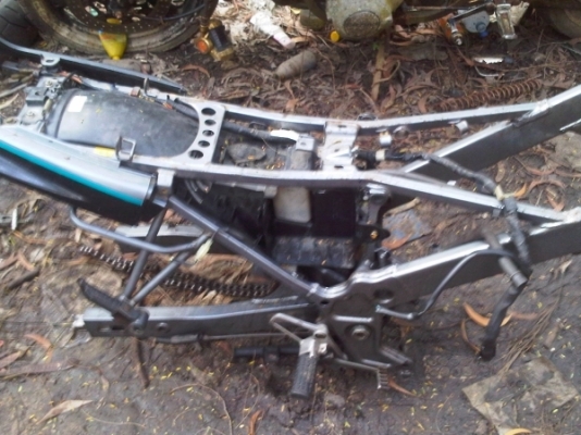 มีเครื่อง Honda VT250 มาขายครับ ตัว Z , F , Spada เป็นอะไหล่ และอะไหล่อีก