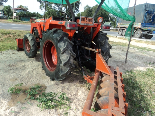 ขายรถไถโคโบต้า34แรงสภาพสวย ราคาต่อรองได้