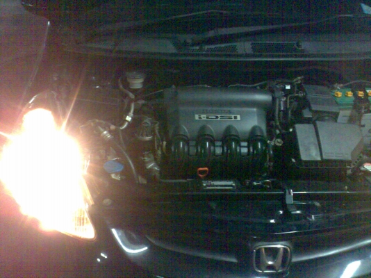 ขายเครื่องยนต์ Honda jazz 05 พร้อมเกียร์ออโต้