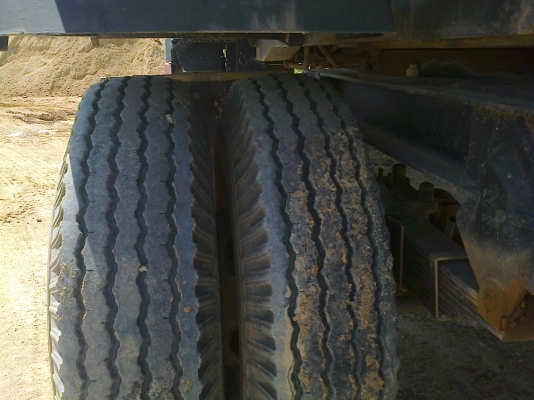 ขายลูกพ่วงดั้มของAAนครปฐม2คานยาว6เมตร ยางสวยเต็ม8เส้นเล่มพร้อม ขายลูกพ่วงดั้มของAAนครปฐม2คานยาว6เมตร ยางสวยเต็ม8เส้นเล่มพร้อม