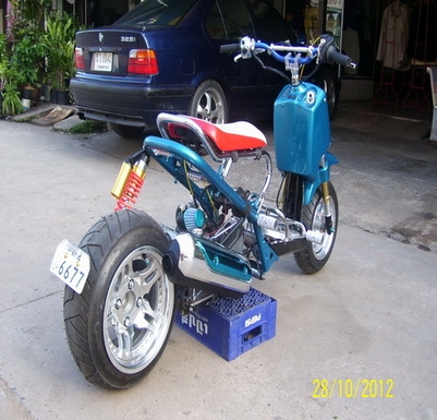 ขาย/แลกzoomer 110ล้อโต ขาย/แลกzoomer 110ล้อโต