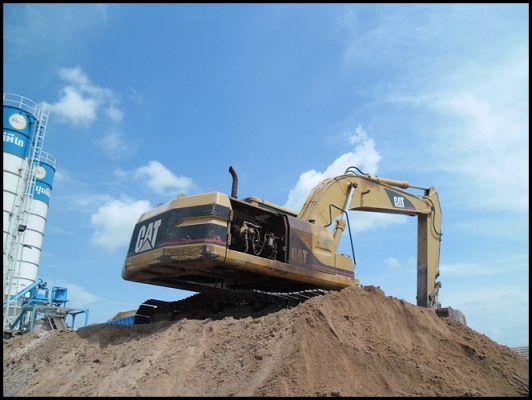 แมคโคร PC 200 รุ่น 7 ราคาเบา