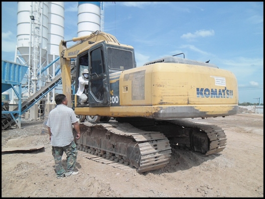 แมคโคร PC 200 รุ่น 7 ราคาเบา